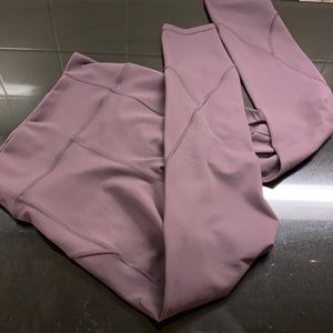 Lululemon In Movement Vintage Grape - Size 4